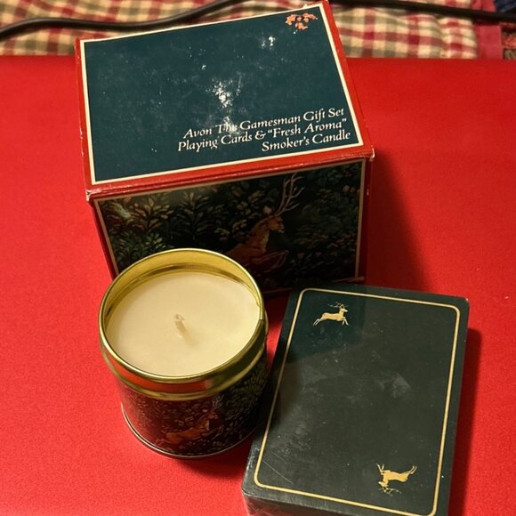 Avon "The Gamesman Gift Set Playing Cards & "Fresh Aroma" Smoker's Candle - Picture 2 of 6